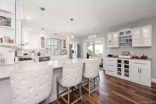 79 Curley St, Long Beach, NY 11561 - Photo 9