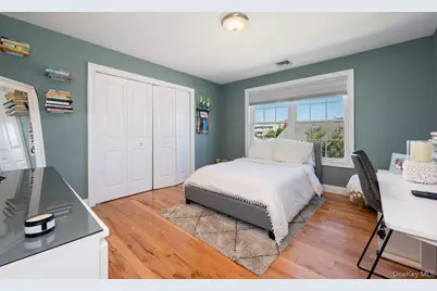 79 Curley Street, Long Beach, NY 11561 - Photo 17