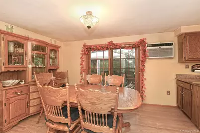 87 9th Avenue, Holtsville, NY 11742 - Photo 7