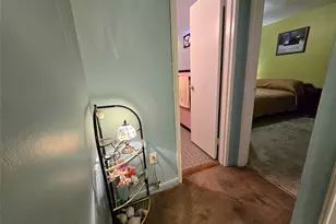 33-06 92nd St, Jackson Heights, NY 11372 - Photo 13