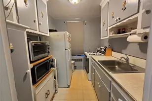 33-06 92nd St, Jackson Heights, NY 11372 - Photo 9