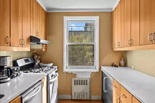 2465 Palisade Ave, Bronx, NY 10463 - Photo 9