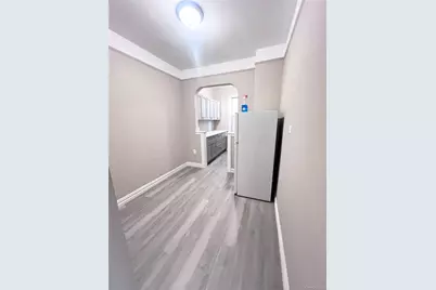 3321 Bruckner Boulevard #2M, Bronx, NY 10461 - Photo 9