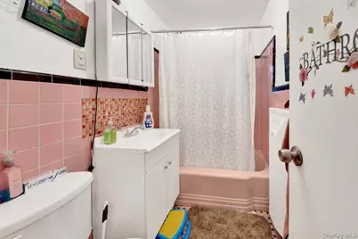 3226 Ampere Avenue, Bronx, NY 10465 - Photo 9