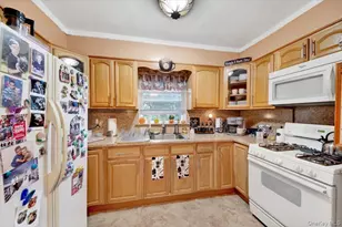 3226 Ampere Ave, Bronx, NY 10465 - Photo 23