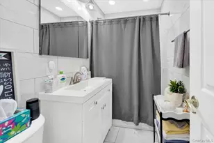 3226 Ampere Ave, Bronx, NY 10465 - Photo 17