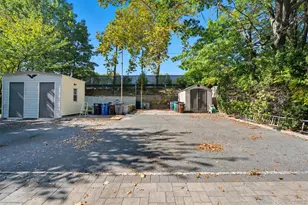 1395 Kearney Ave, Bronx, NY 10465 - Photo 37