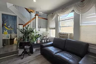 170 E Mineola Ave, Valley Stream, NY 11580 - Photo 5