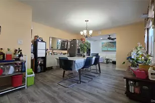 170 E Mineola Ave, Valley Stream, NY 11580 - Photo 11