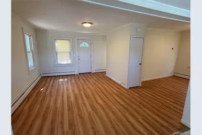 875 Fleetwood Road, Cutchogue, NY 11935 - Photo 9