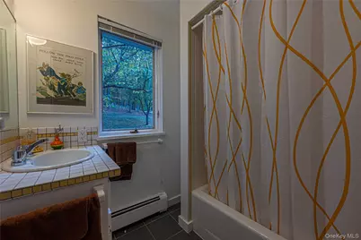 29 W Lake Road, Warwick, NY 10990 - Photo 13