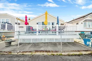 6 Edgewater Park, Bronx, NY 10465 - Photo 1