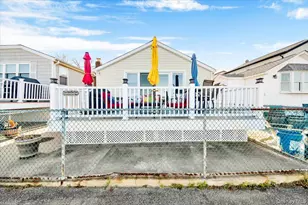 6 Edgewater Park, Bronx, NY 10465 - Photo 17