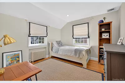 53 Eakins Road, Manhasset, NY 11030 - Photo 27
