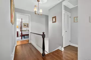 53 Eakins Rd, Manhasset, NY 11030 - Photo 19