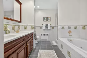53 Eakins Rd, Manhasset, NY 11030 - Photo 21