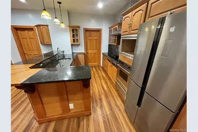 334 Locust Street, Mount Vernon, NY 10550 - Photo 3