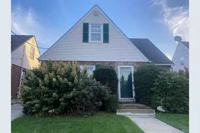 10 Purdy Court, Rockville Centre, NY 11570 - Photo 1