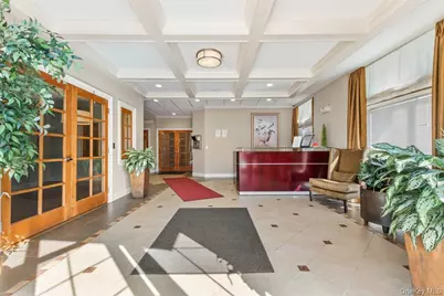 850 E Main Street #322, Stamford, CT 06902 - Photo 3