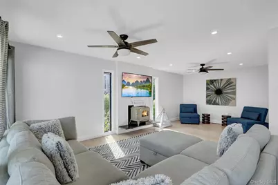 25 Wildwood Road, Rocky Point, NY 11778 - Photo 23