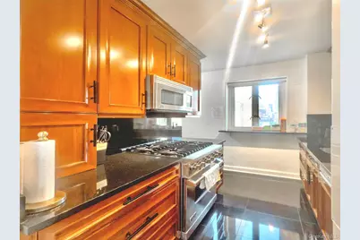 166 E 63 Street #10C, New York, NY 10065 - Photo 7