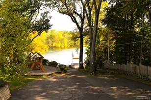 69 Woodland Rd, Mahopac, NY 10541 - Photo 43