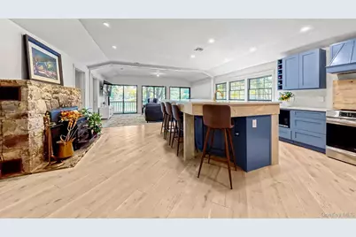 42 Raymond Drive, Port Jervis, NY 12771 - Photo 3