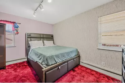 19 Dumond Place, Coram, NY 11727 - Photo 27