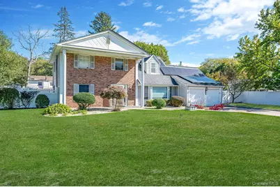 19 Dumond Place, Coram, NY 11727 - Photo 3