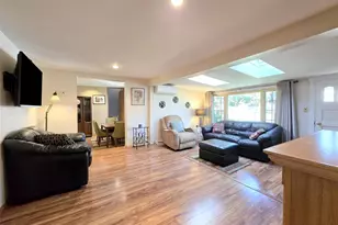 3 Broadway, Ronkonkoma, NY 11779 - Photo 5