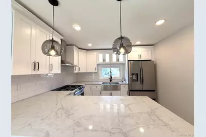 109 North Drive, Massapequa, NY 11758 - Photo 7