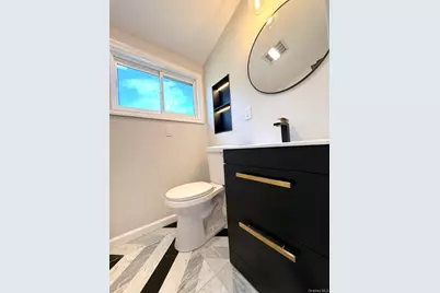 109 North Drive, Massapequa, NY 11758 - Photo 27