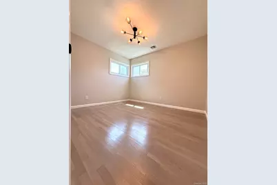 109 North Drive, Massapequa, NY 11758 - Photo 17