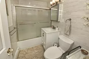 114 Twig Ln, Levittown, NY 11756 - Photo 11