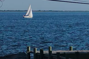 88 Bayview Ave W, Lindenhurst, NY 11757 - Photo 23