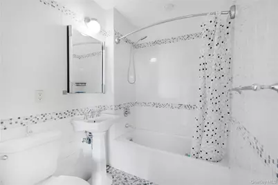 355 Kings Highway #5C, Brooklyn, NY 11223 - Photo 7