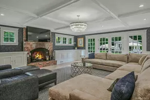 192 Burtis Ln, Muttontown, NY 11791 - Photo 19