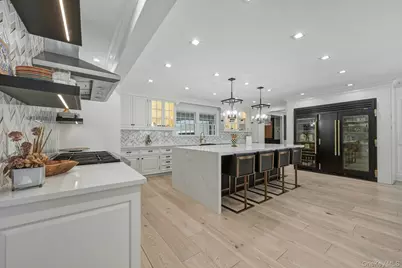 192 Burtis Lane, Muttontown, NY 11791 - Photo 13