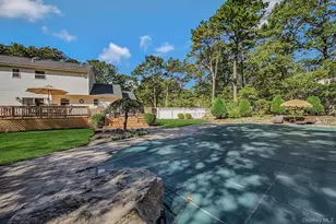 3 Farmhouse Dr, Ridge, NY 11961 - Photo 27