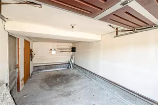 635 S Wellwood Ave, Lindenhurst, NY 11757 - Photo 15