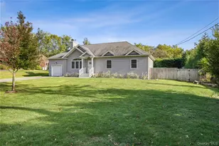 380 Homestead Way, Greenport, NY 11944 - Photo 3