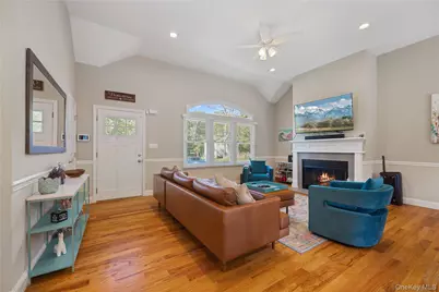 380 Homestead Way, Greenport, NY 11944 - Photo 5