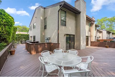 55 Maple Run Drive, Jericho, NY 11753 - Photo 19