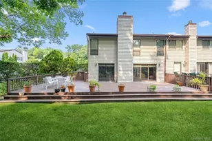 55 Maple Run Dr, Jericho, NY 11753 - Photo 17