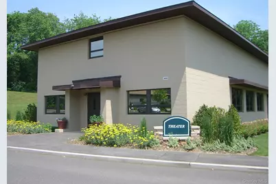 39 Hummingbird Drive, East Hills, NY 11576 - Photo 43