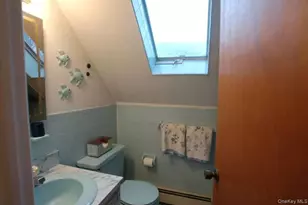 7 Miles Ave, Albertson, NY 11507 - Photo 5