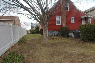 7 Miles Ave, Albertson, NY 11507 - Photo 7