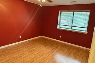 229 Feller Dr, Central Islip, NY 11722 - Photo 9