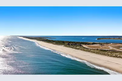 173 W End Avenue, Shirley, NY 11967 - Photo 37