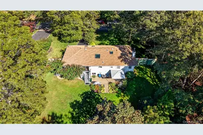 173 W End Avenue, Shirley, NY 11967 - Photo 27